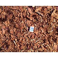 Недорогая нефракционная мульча из коры лиственницы