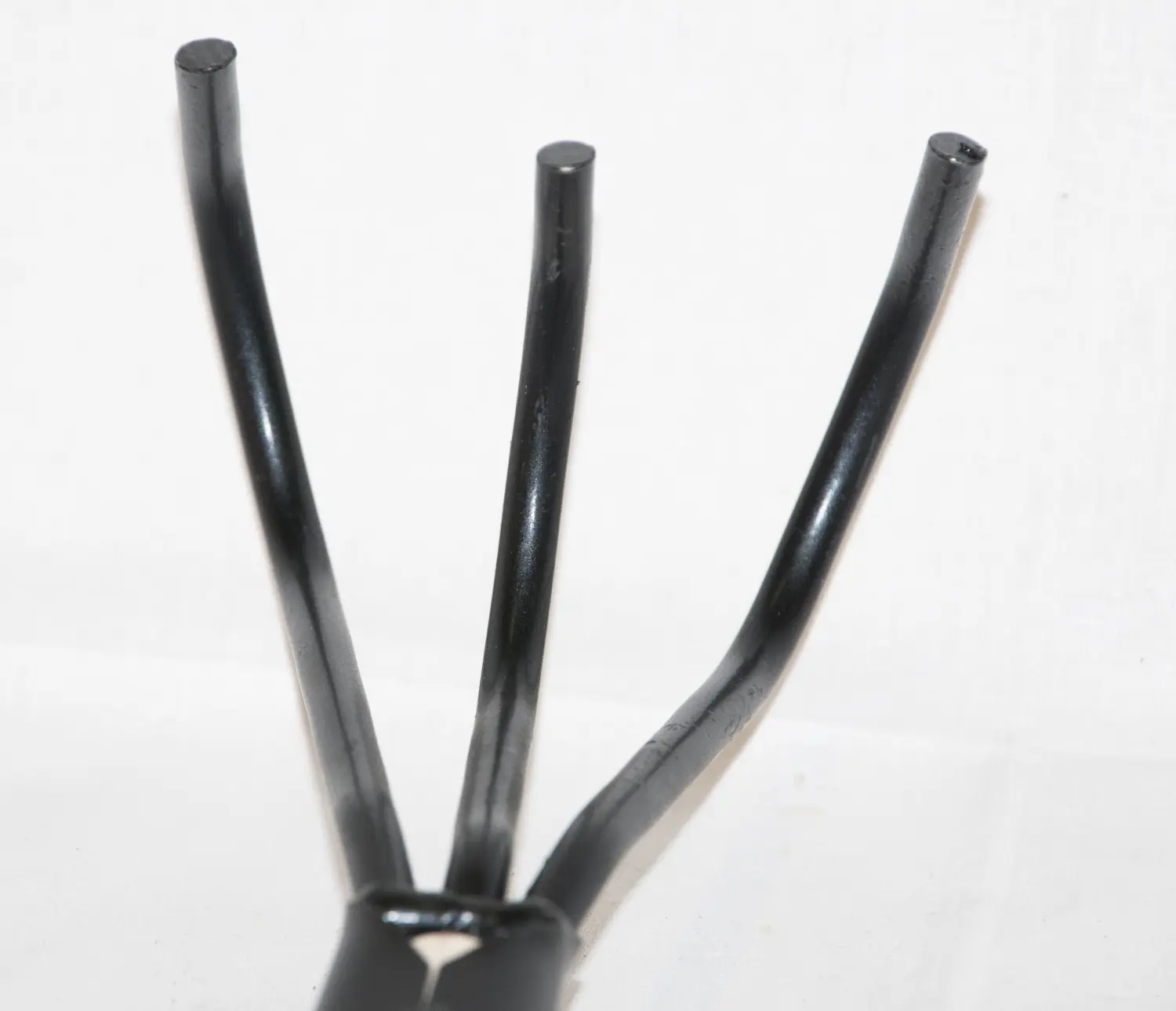 Рыхлитель Z3 на черенке, шт