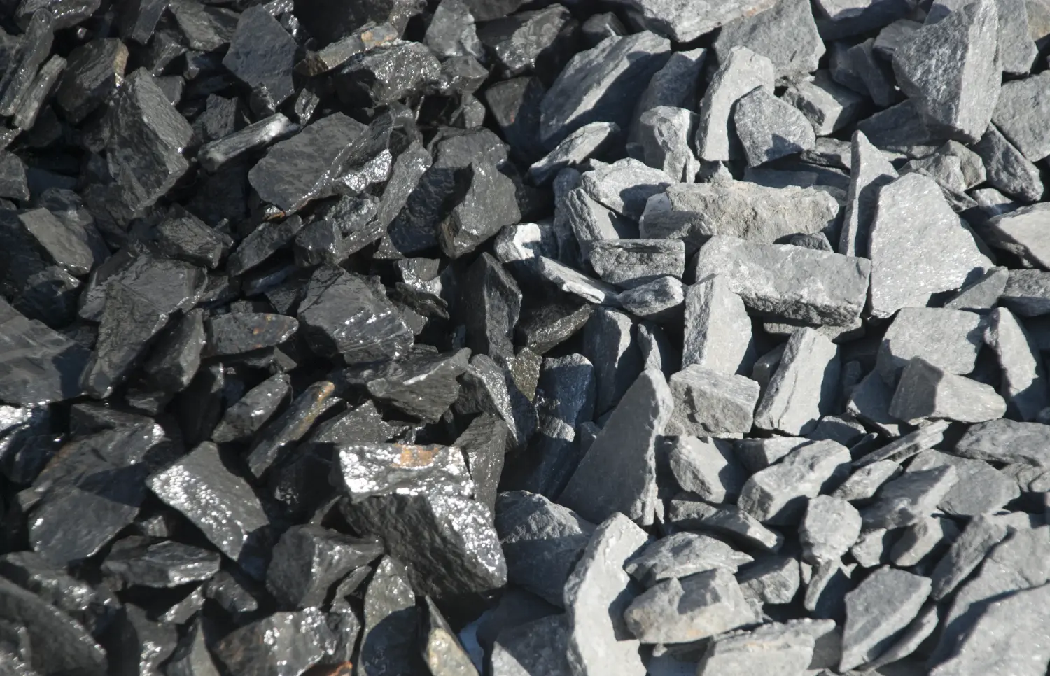 Каменная крошка Златолит черный, 5-20 мм, 10 кг