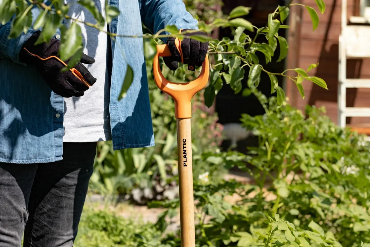 Plantic Лопата штыковая Дача, арт 11008-01, шт