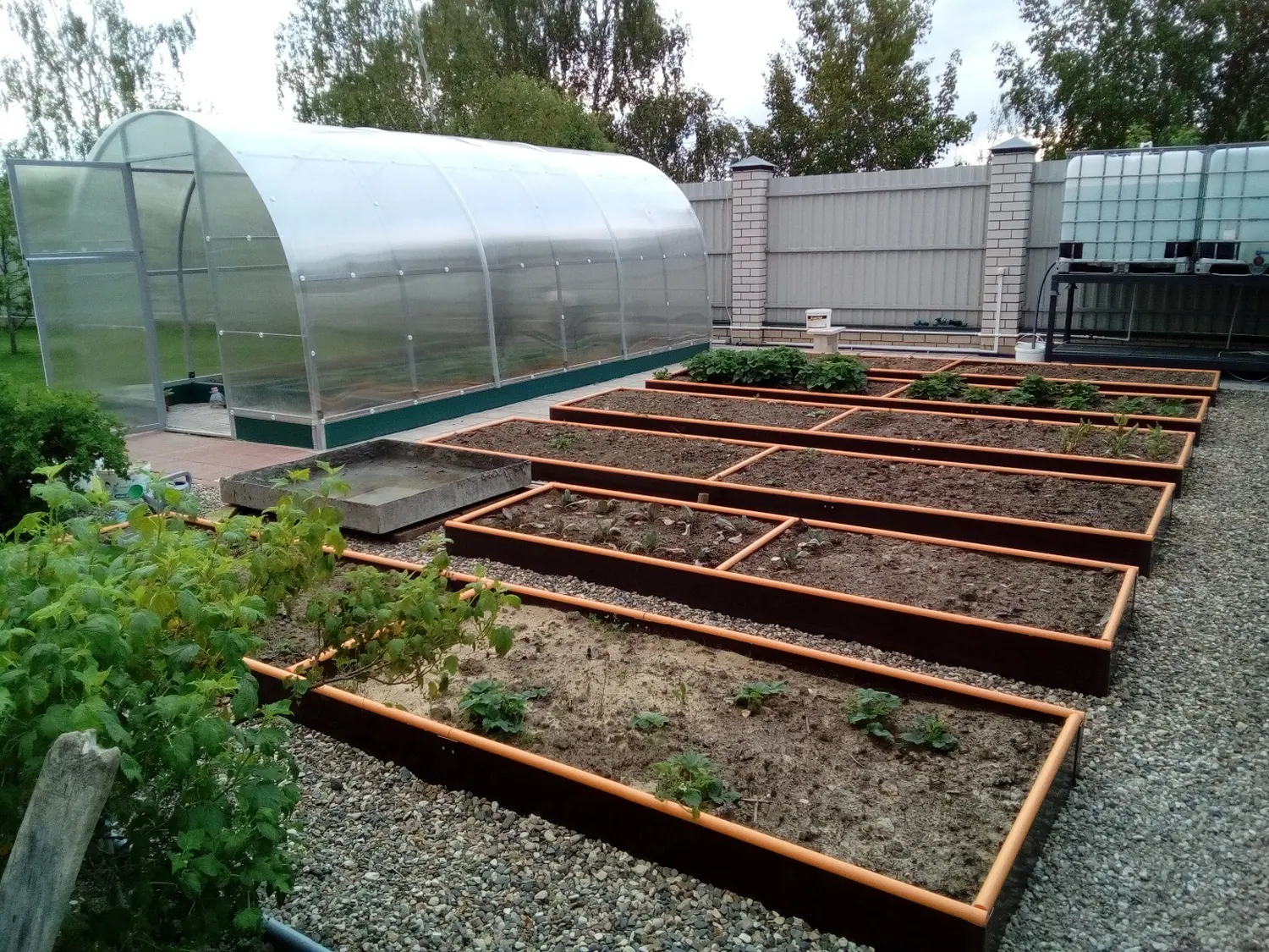 Грядка из ПВХ, коричневая, 0,22 * 2,0 * 0,7 м, уп