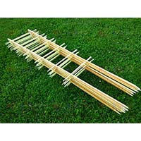 Вьющимся растениям - прочную шпалеру