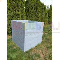 Аккуратно сделанный компостер для создания ценного натурального удобрения