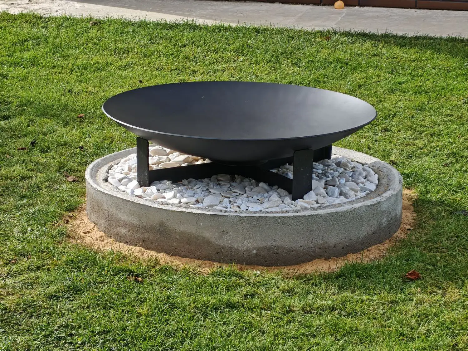 Костровая чаша «Сфера CROSS» 900 мм