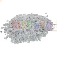 Где используют мелкий мраморный щебень?