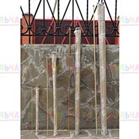 Удобные стеклопластиковые колышки для подвязки растений в саду