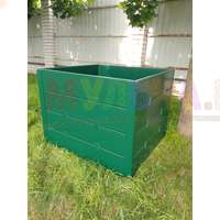 Зеленый компостер из ПВХ собирается за 15 минут и не портит эстетику ландшафта