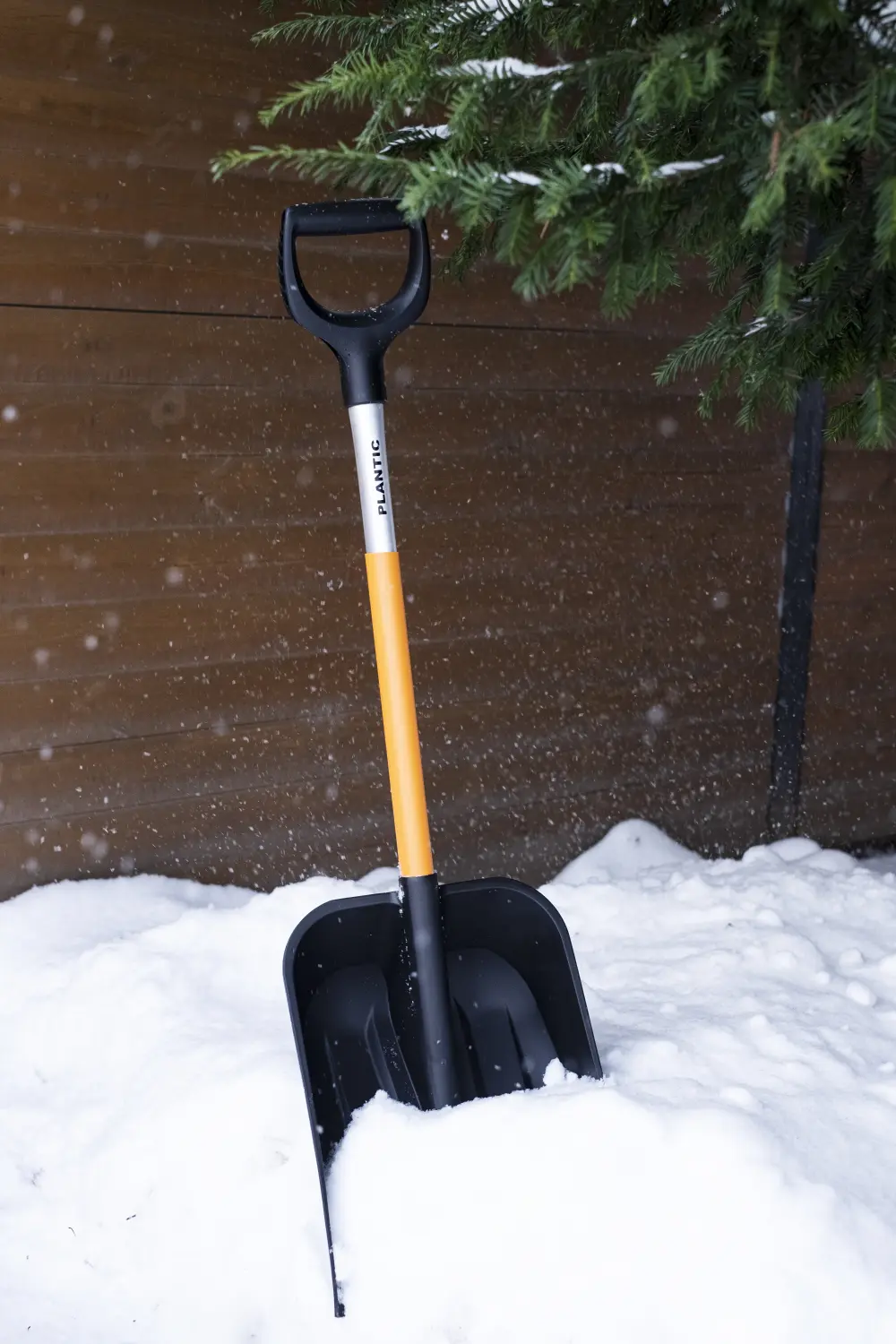 Plantic Лопата для уборки снега Auto 12010-01, шт