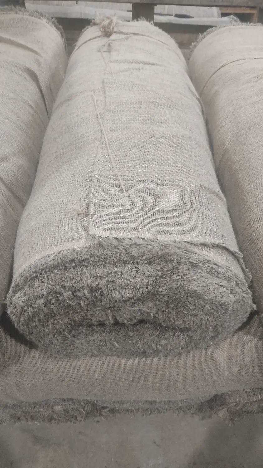 Мешковина, ширина 110 см, плотность 270 г/м², рулон 100 м