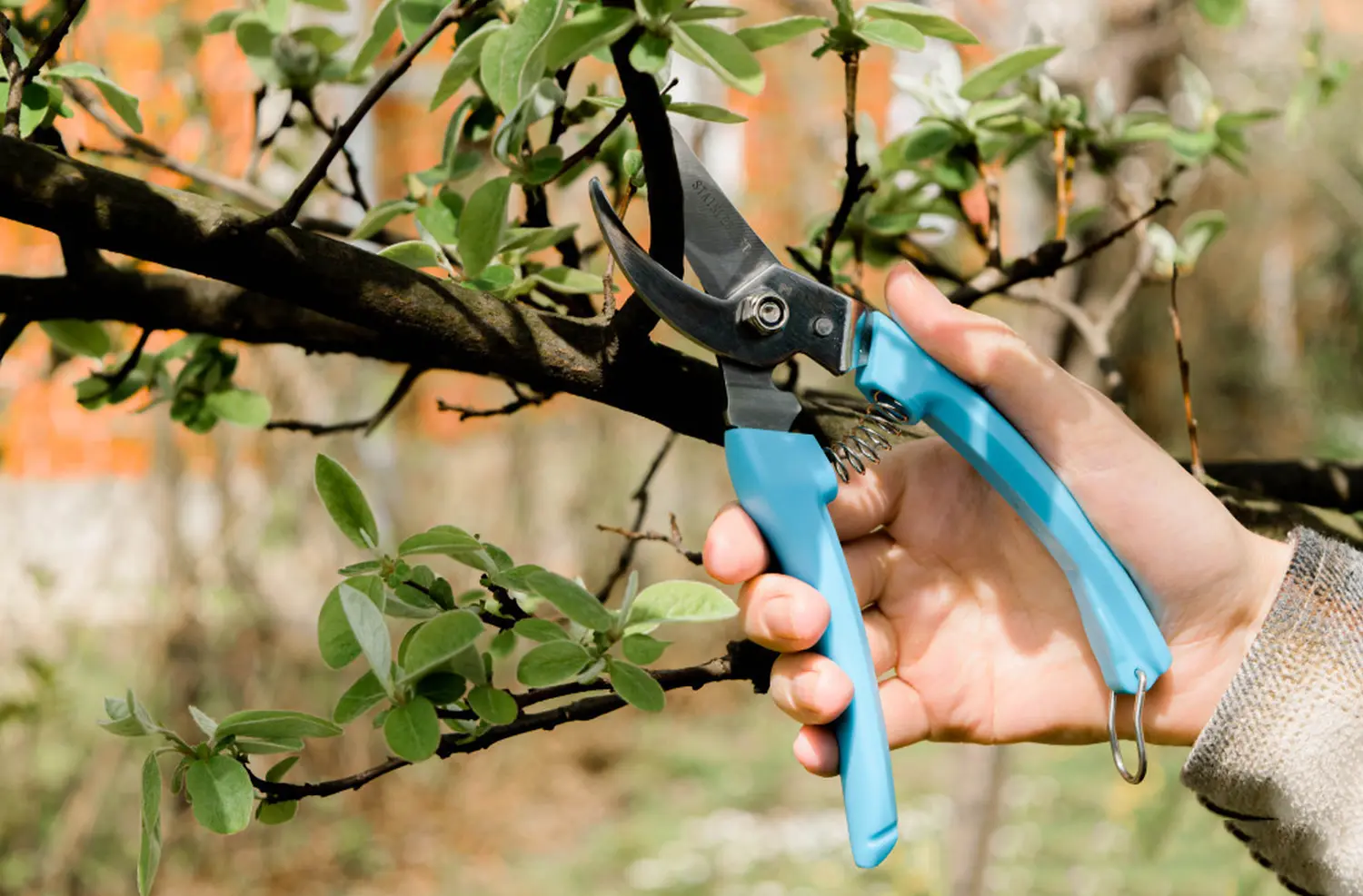 Plantic Секатор плоскостной L61 light, арт 25261-01, шт