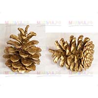 Крупные сосновые шишки, раскрашенные под золото, серебро и снег