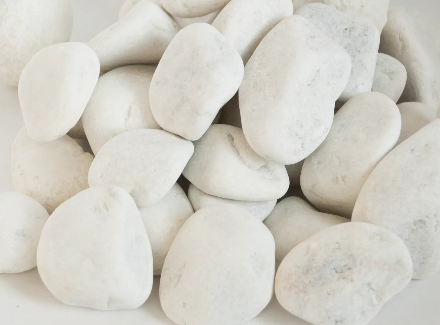 Мрамор белый Галтованный,  40-70 мм, 1000 кг, биг-бэг