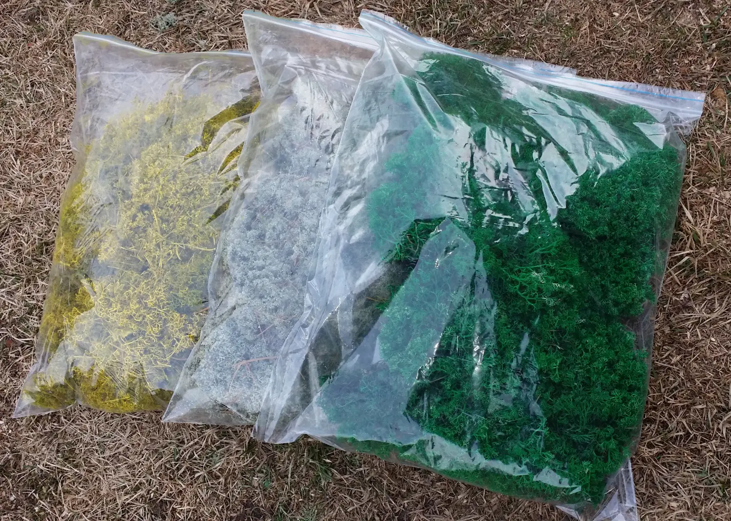 Мох стабилизированный №22 кофе, 30*40 см, пак