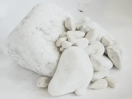 Мрамор белый Галтованный, 150+ мм, на вес, кг