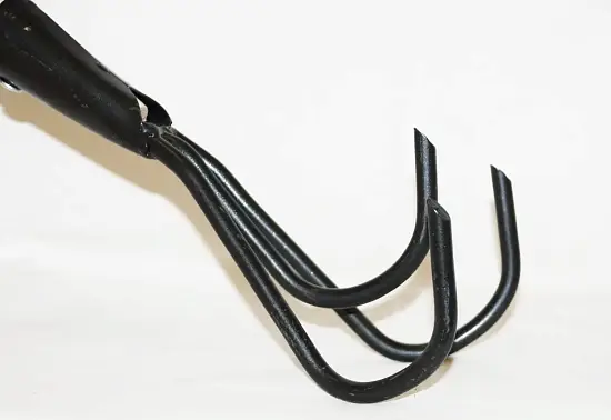 Рыхлитель Z3 на черенке, шт