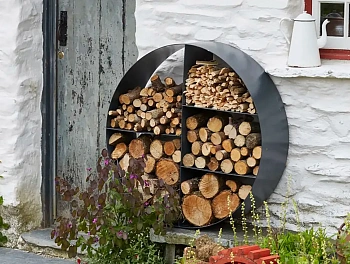 Дровница пристенная “Round” 1500 мм