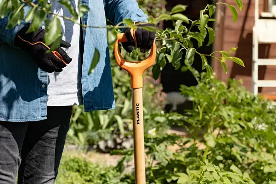 Plantic Лопата штыковая Дача, арт 11008-01, шт