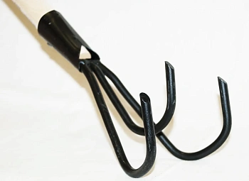 Рыхлитель Z3 на черенке, шт