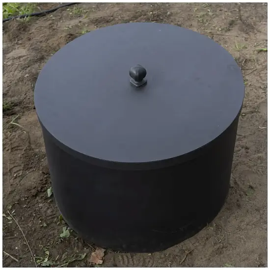 Стационарная дровница с крышкой