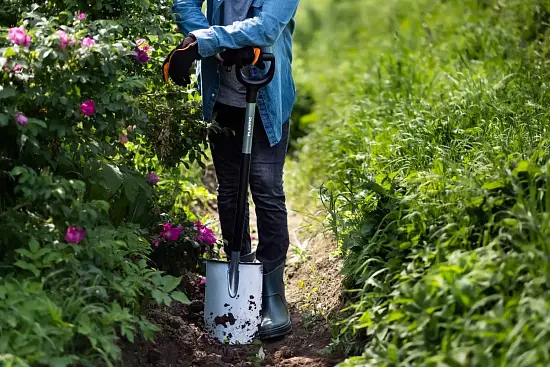 Plantic Лопата для земляных работ Terra Pro, арт 11001-01, шт