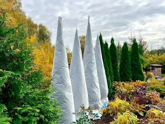 Чехол-укрытие для Туй (чехол+скобы), h 3,0 * Ø 1,5 м, уп