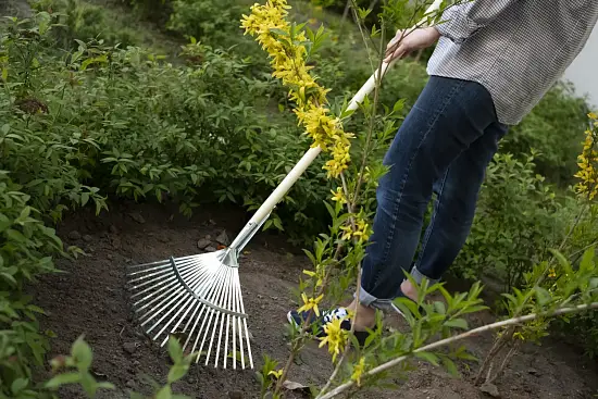 Plantic Грабли веерные регулируемые Pro, арт 33380-01, шт