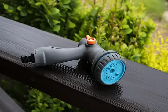 Plantic Пистолет-распылитель 8 режимов multi light, арт 39365-01, шт