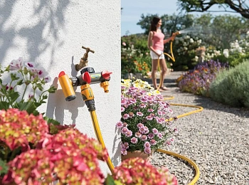 Hozelock 2250 Разделитель потоков с краном Flow мax 1/2" (12,5мм), 3/4" (19мм), 1" (25мм), шт