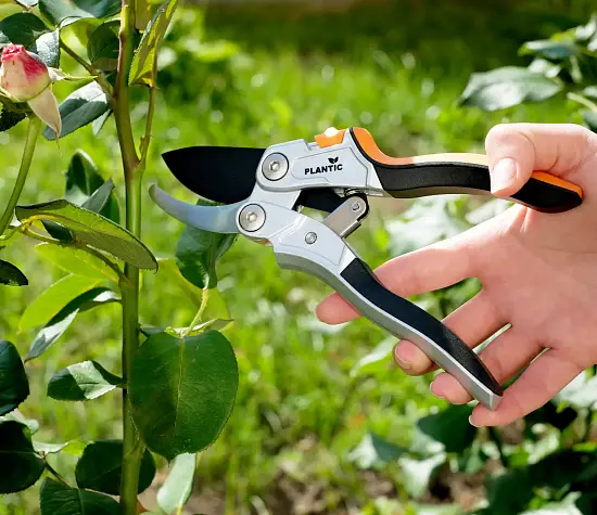 Plantic Секатор плоскостной c рычажным механизмом Pro81 25281-01, шт