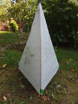 Укрытие для растений "Пирамида" (2 чехла + композитный каркас), h 1,0 * 0,75 м, уп