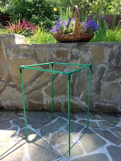 Кустодержатель квадратный композитный, 75 * 75 * h 90 см, уп