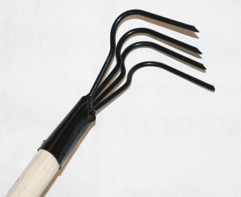 Рыхлитель Z4 на черенке, шт