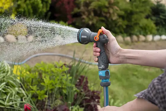 Plantic Пистолет-распылитель 8 режимов multi light, арт 39365-01, шт