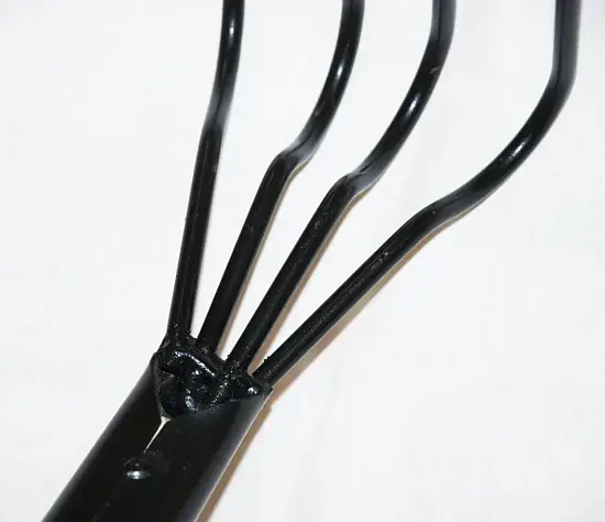 Рыхлитель Z4 на черенке, шт