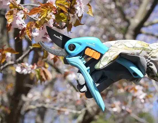 Plantic Секатор плоскостной Light P78, арт 25278-01, шт