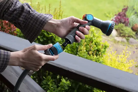 Plantic Пистолет-распылитель регулируемый 8 режимов light, арт 39362-01, шт