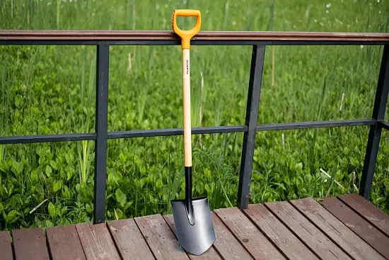 Plantic Лопата штыковая Дача, арт 11008-01, шт