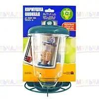 Кормушка для птиц для установки на оконное стекло
