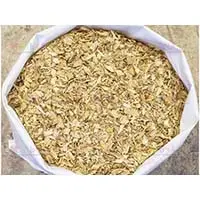 Опилки – один из самых удобных материалов для мульчирования